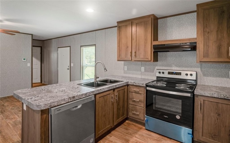 10268 Tanglewood Circle, Wills Point, TX 75169, 2 Bedrooms Bedrooms, ,2 BathroomsBathrooms,Residential,For Sale,10268 Tanglewood Circle,20981993