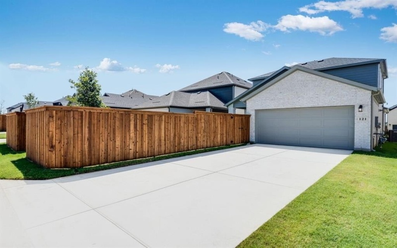 121 Tornillo Drive, Celina, TX 75009, 3 Bedrooms Bedrooms, ,2 BathroomsBathrooms,Residential,For Sale,121 Tornillo Drive,0,20982042