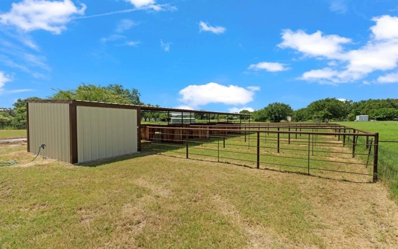 415 county road 730, Bluff Dale, TX 76433, 2 Bedrooms Bedrooms, ,2 BathroomsBathrooms,Residential,For Sale,415 county road 730,20982096