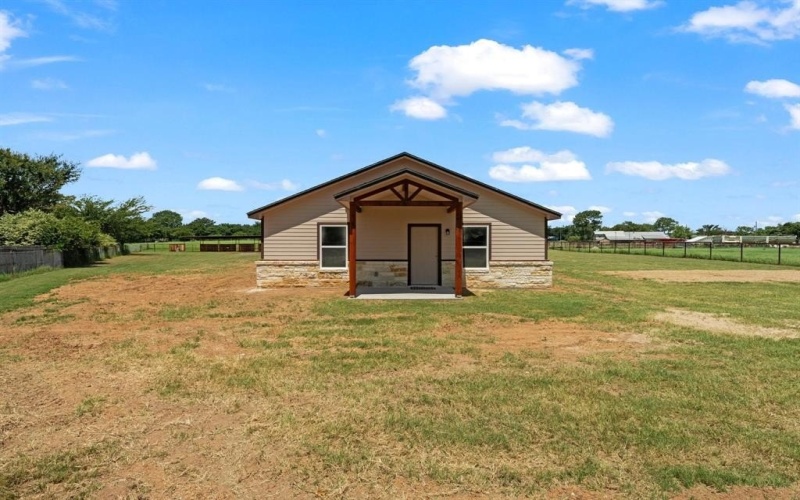 415 county road 730, Bluff Dale, TX 76433, 2 Bedrooms Bedrooms, ,2 BathroomsBathrooms,Residential,For Sale,415 county road 730,20982096