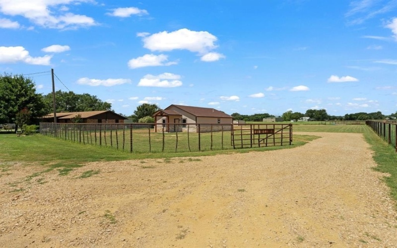 415 county road 730, Bluff Dale, TX 76433, 2 Bedrooms Bedrooms, ,2 BathroomsBathrooms,Residential,For Sale,415 county road 730,20982096