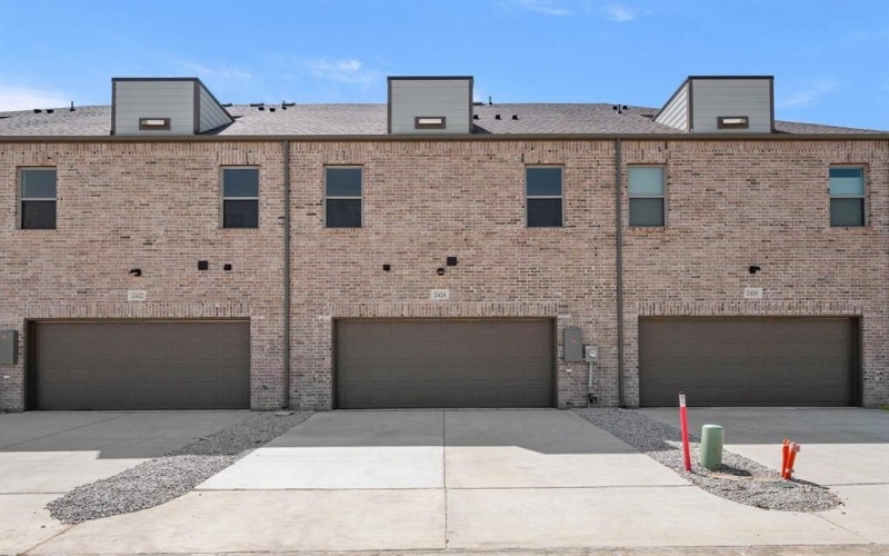 2424 Bulin, Mansfield, TX 76063, 3 Bedrooms Bedrooms, ,2 BathroomsBathrooms,Residential,For Sale,2424 Bulin,20982130