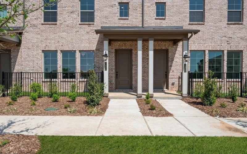 2424 Bulin, Mansfield, TX 76063, 3 Bedrooms Bedrooms, ,2 BathroomsBathrooms,Residential,For Sale,2424 Bulin,20982130