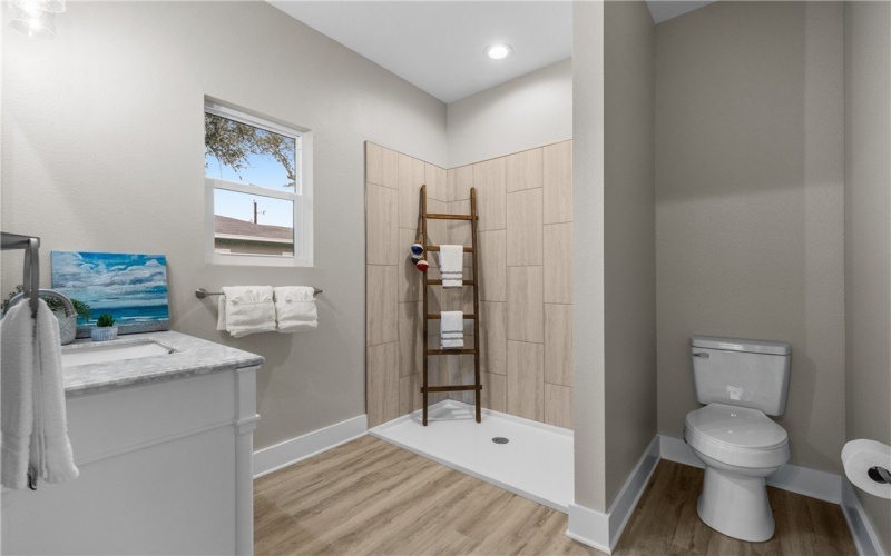 305 Steart Street, Rockport, TX 78382, 2 Habitaciones Habitaciones , ,2 BañosBaños,Residential,En Venta,305 Steart Street,452654