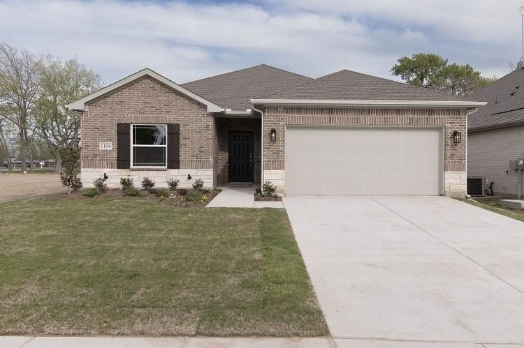 1104 Alexander Street, Trenton, TX 75490, 3 Bedrooms Bedrooms, ,2 BathroomsBathrooms,Residential,For Sale,1104 Alexander Street,0,20982163