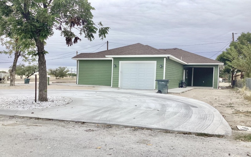 601 Avenue V, Del Rio, TX 78840, 3 Habitaciones Habitaciones , ,2 BañosBaños,Residential,En Venta,601 Avenue V,206240
