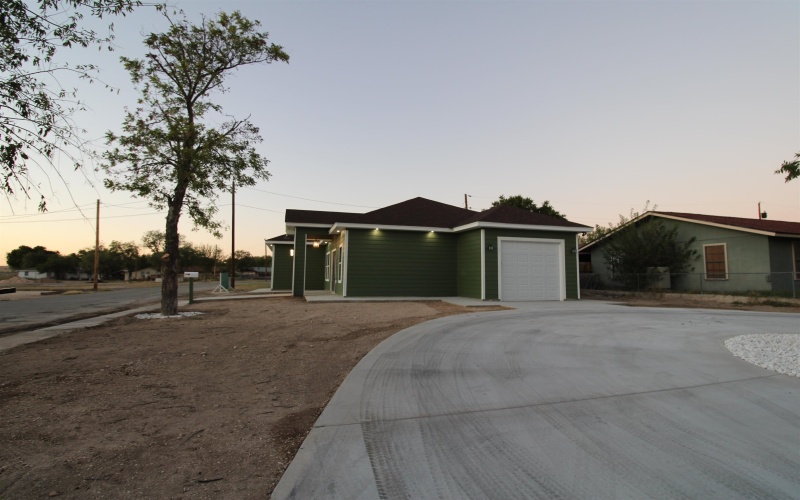 601 Avenue V, Del Rio, TX 78840, 3 Habitaciones Habitaciones , ,2 BañosBaños,Residential,En Venta,601 Avenue V,206240