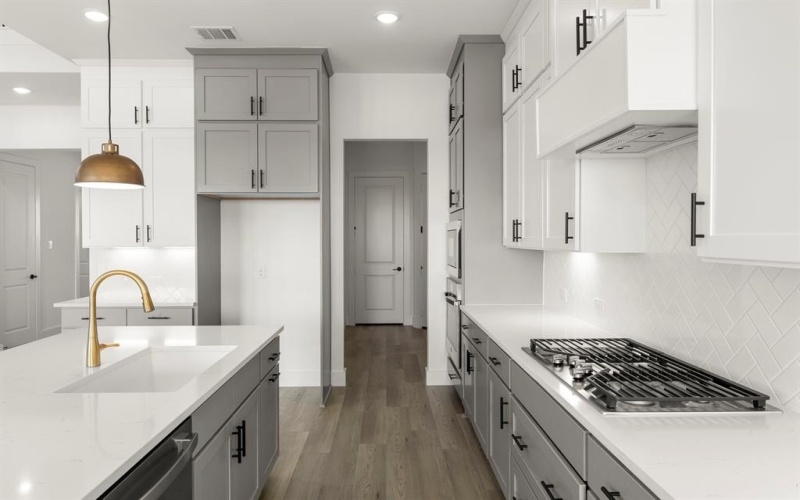 2149 Ten Mile Creek Drive, Celina, TX 75009, 4 Habitaciones Habitaciones , ,3 BañosBaños,Residential,En Venta,2149 Ten Mile Creek Drive,0,20982330