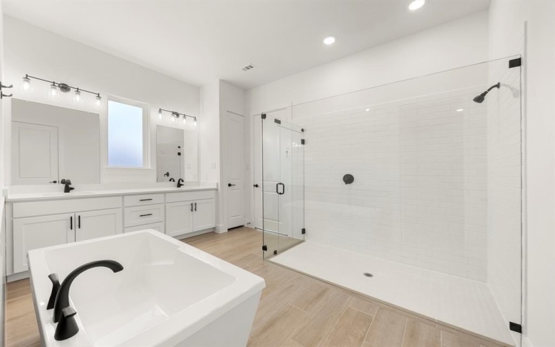 2149 Ten Mile Creek Drive, Celina, TX 75009, 4 Habitaciones Habitaciones , ,3 BañosBaños,Residential,En Venta,2149 Ten Mile Creek Drive,0,20982330