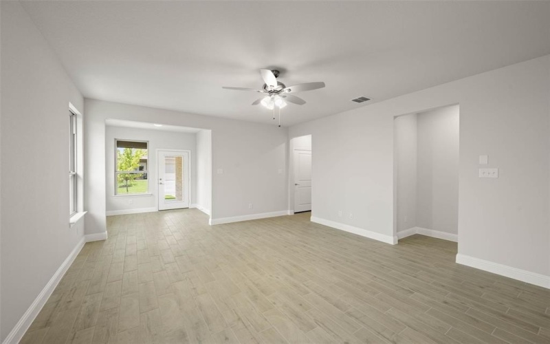 2825 Livestock, Midlothian, TX 76065, 3 Habitaciones Habitaciones , ,2 BañosBaños,Residential,En Venta,2825 Livestock,0,20982429