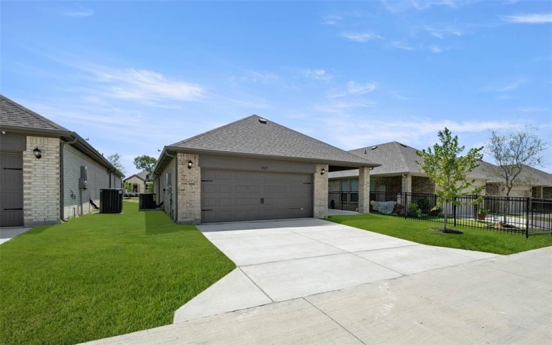 2825 Livestock, Midlothian, TX 76065, 3 Habitaciones Habitaciones , ,2 BañosBaños,Residential,En Venta,2825 Livestock,0,20982429