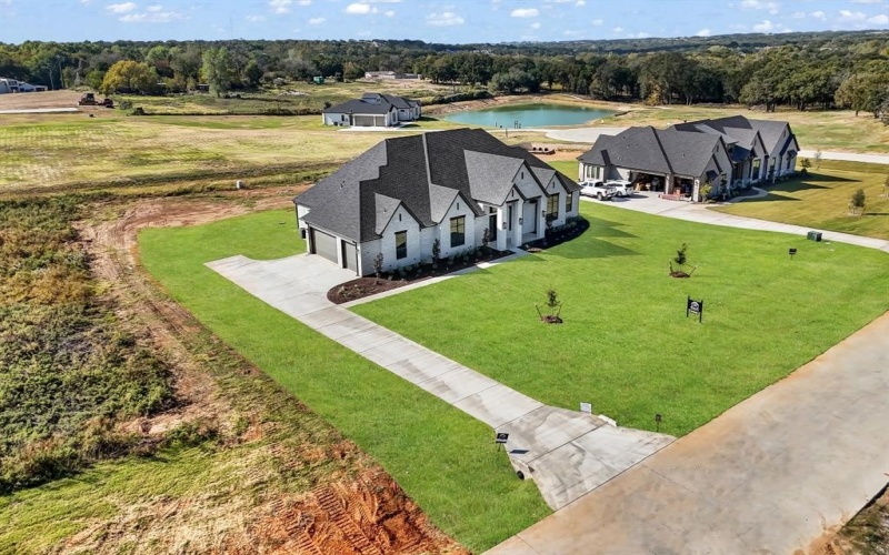 3009 Codigo Drive, Weatherford, TX 76088, 4 Bedrooms Bedrooms, ,3 BathroomsBathrooms,Residential,For Sale,3009 Codigo Drive,20982431