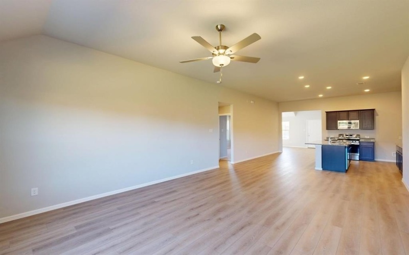 3413 Kingdom Drive, Denton, TX 76208, 3 Habitaciones Habitaciones , ,2 BañosBaños,Residential,En Venta,3413 Kingdom Drive,0,20982480