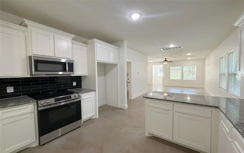 1905 S Lamar, Denison, TX 75021, 3 Bedrooms Bedrooms, ,2 BathroomsBathrooms,Residential,For Sale,1905 S Lamar,0,20982481