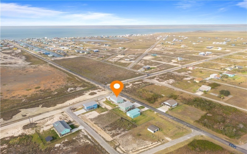 40 Bayview Loop, Rockport, TX 78382, 3 Bedrooms Bedrooms, ,2 BathroomsBathrooms,Residential,For Sale,40 Bayview Loop,452669