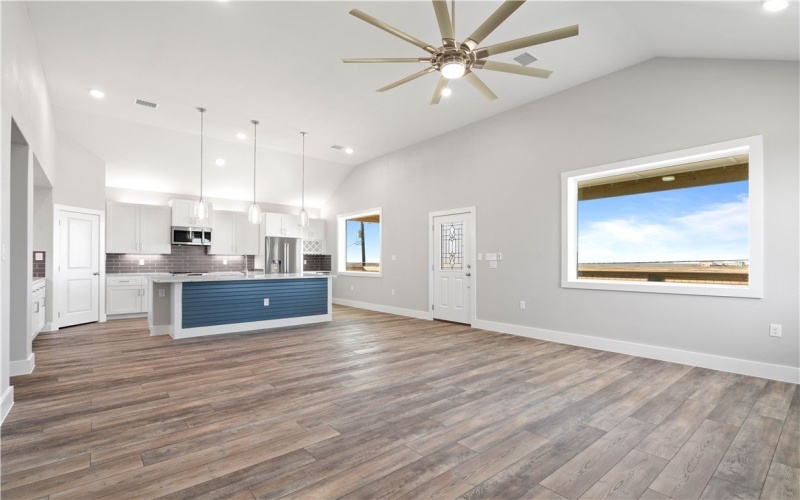 40 Bayview Loop, Rockport, TX 78382, 3 Bedrooms Bedrooms, ,2 BathroomsBathrooms,Residential,For Sale,40 Bayview Loop,452669