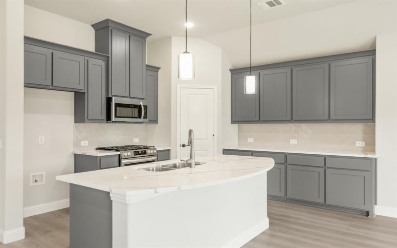 401 Chestnut Lane, Glenn Heights, TX 75154, 3 Bedrooms Bedrooms, ,3 BathroomsBathrooms,Residential,For Sale,401 Chestnut Lane,20982487