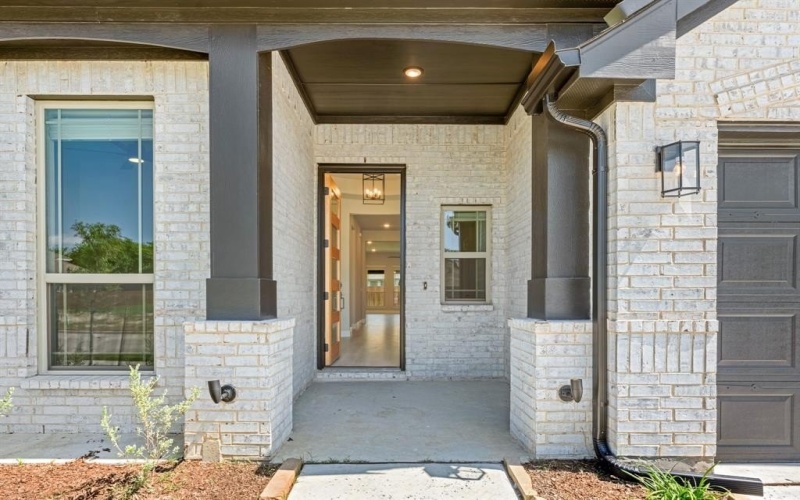 401 Chestnut Lane, Glenn Heights, TX 75154, 3 Bedrooms Bedrooms, ,3 BathroomsBathrooms,Residential,For Sale,401 Chestnut Lane,20982487