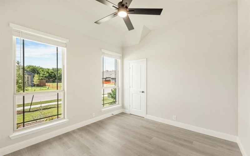 401 Chestnut Lane, Glenn Heights, TX 75154, 3 Bedrooms Bedrooms, ,3 BathroomsBathrooms,Residential,For Sale,401 Chestnut Lane,20982487