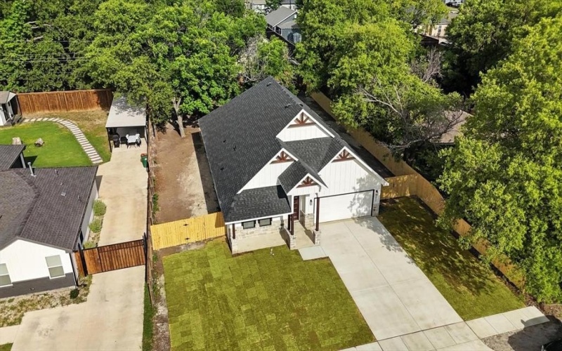 3836 Burnice Drive, Fort Worth, TX 76119, 4 Bedrooms Bedrooms, ,2 BathroomsBathrooms,Residential,For Sale,3836 Burnice Drive,20982521
