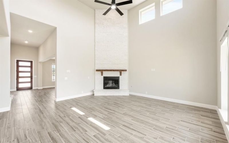 1212 Winona Street, DeSoto, TX 75115, 5 Bedrooms Bedrooms, ,5 BathroomsBathrooms,Residential,For Sale,1212 Winona Street,0,20982556