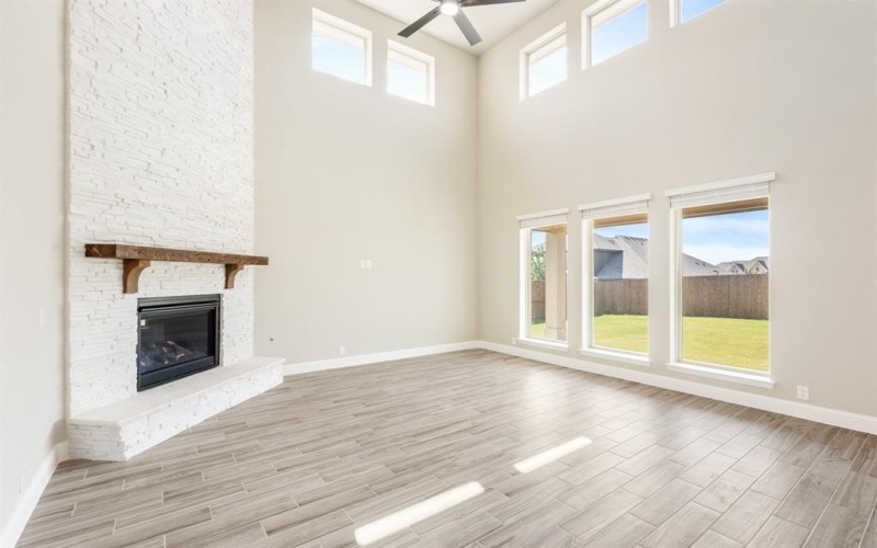 1212 Winona Street, DeSoto, TX 75115, 5 Bedrooms Bedrooms, ,5 BathroomsBathrooms,Residential,For Sale,1212 Winona Street,0,20982556