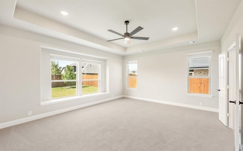 1212 Winona Street, DeSoto, TX 75115, 5 Bedrooms Bedrooms, ,5 BathroomsBathrooms,Residential,For Sale,1212 Winona Street,0,20982556