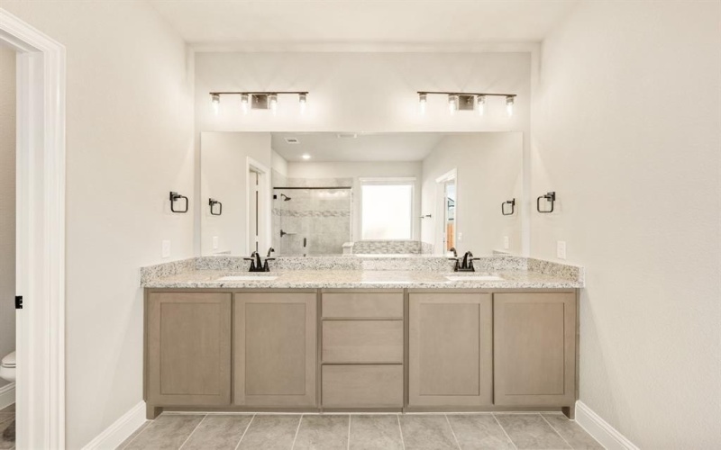1212 Winona Street, DeSoto, TX 75115, 5 Bedrooms Bedrooms, ,5 BathroomsBathrooms,Residential,For Sale,1212 Winona Street,0,20982556