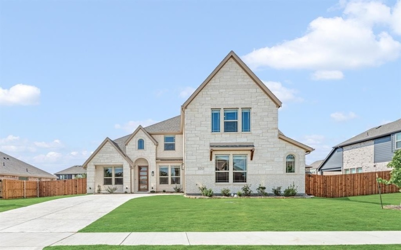 1212 Winona Street, DeSoto, TX 75115, 5 Bedrooms Bedrooms, ,5 BathroomsBathrooms,Residential,For Sale,1212 Winona Street,0,20982556
