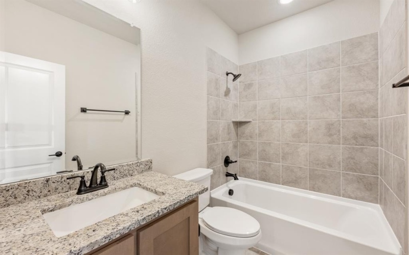 1212 Winona Street, DeSoto, TX 75115, 5 Bedrooms Bedrooms, ,5 BathroomsBathrooms,Residential,For Sale,1212 Winona Street,0,20982556
