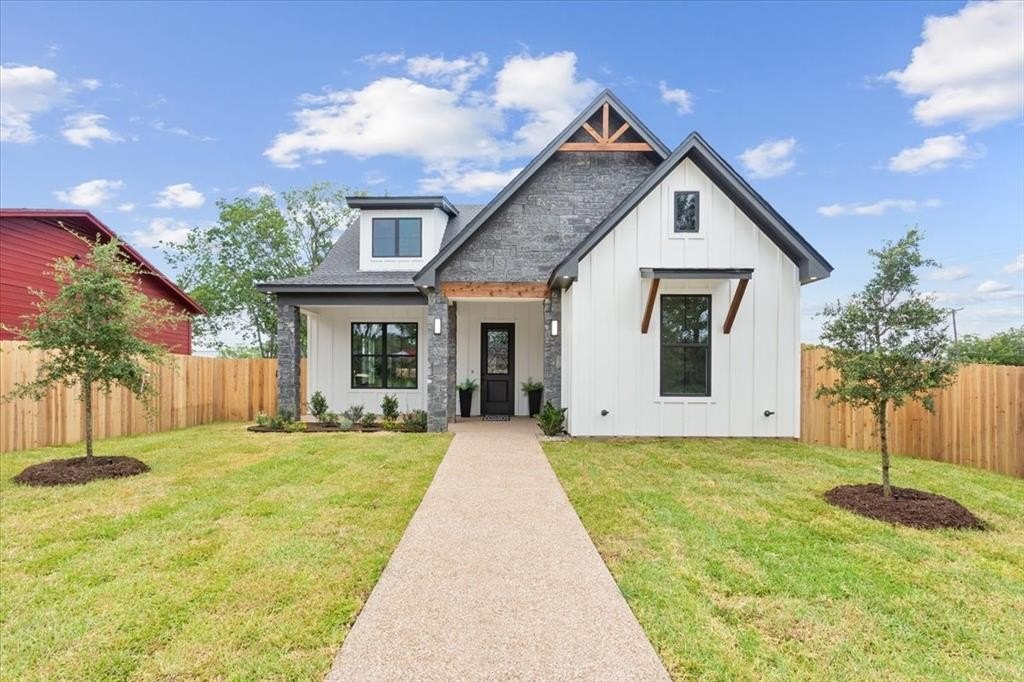 107 N Jena Street, Riesel, TX 76682, 3 Bedrooms Bedrooms, ,2 BathroomsBathrooms,Residential,For Sale,107 N Jena Street,20982704