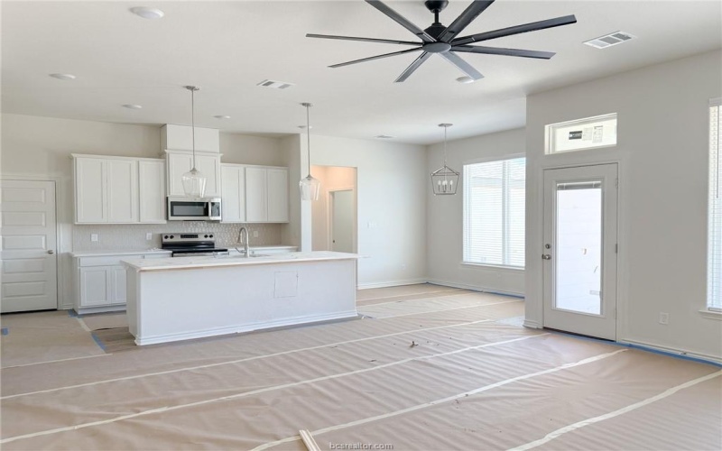 3556 Pointe du Hoc Loop, Bryan, TX 77808, 3 Bedrooms Bedrooms, ,2 BathroomsBathrooms,Residential,For Sale,3556 Pointe du Hoc Loop,0,25007391