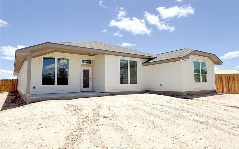 3556 Pointe du Hoc Loop, Bryan, TX 77808, 3 Bedrooms Bedrooms, ,2 BathroomsBathrooms,Residential,For Sale,3556 Pointe du Hoc Loop,0,25007391