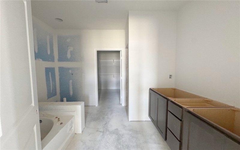 2609 Westeros Street, Corpus Christi, TX 78415, 3 Bedrooms Bedrooms, ,2 BathroomsBathrooms,Residential,For Sale,2609 Westeros Street,0,461242