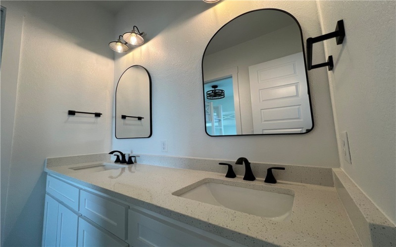 118 Frontside Drive, Corpus Christi, TX 78418, 6 Habitaciones Habitaciones , ,7 BañosBaños,Residential,En Venta,118 Frontside Drive,461262