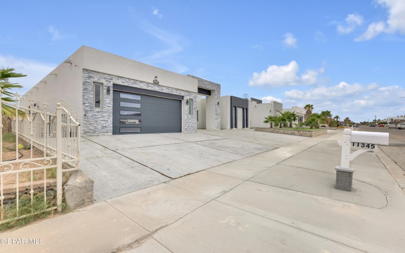 11345 PATRICIA Avenue, El Paso, TX 79936, 4 Bedrooms Bedrooms, ,1 BathroomBathrooms,Residential,For Sale,11345 PATRICIA Avenue,925363