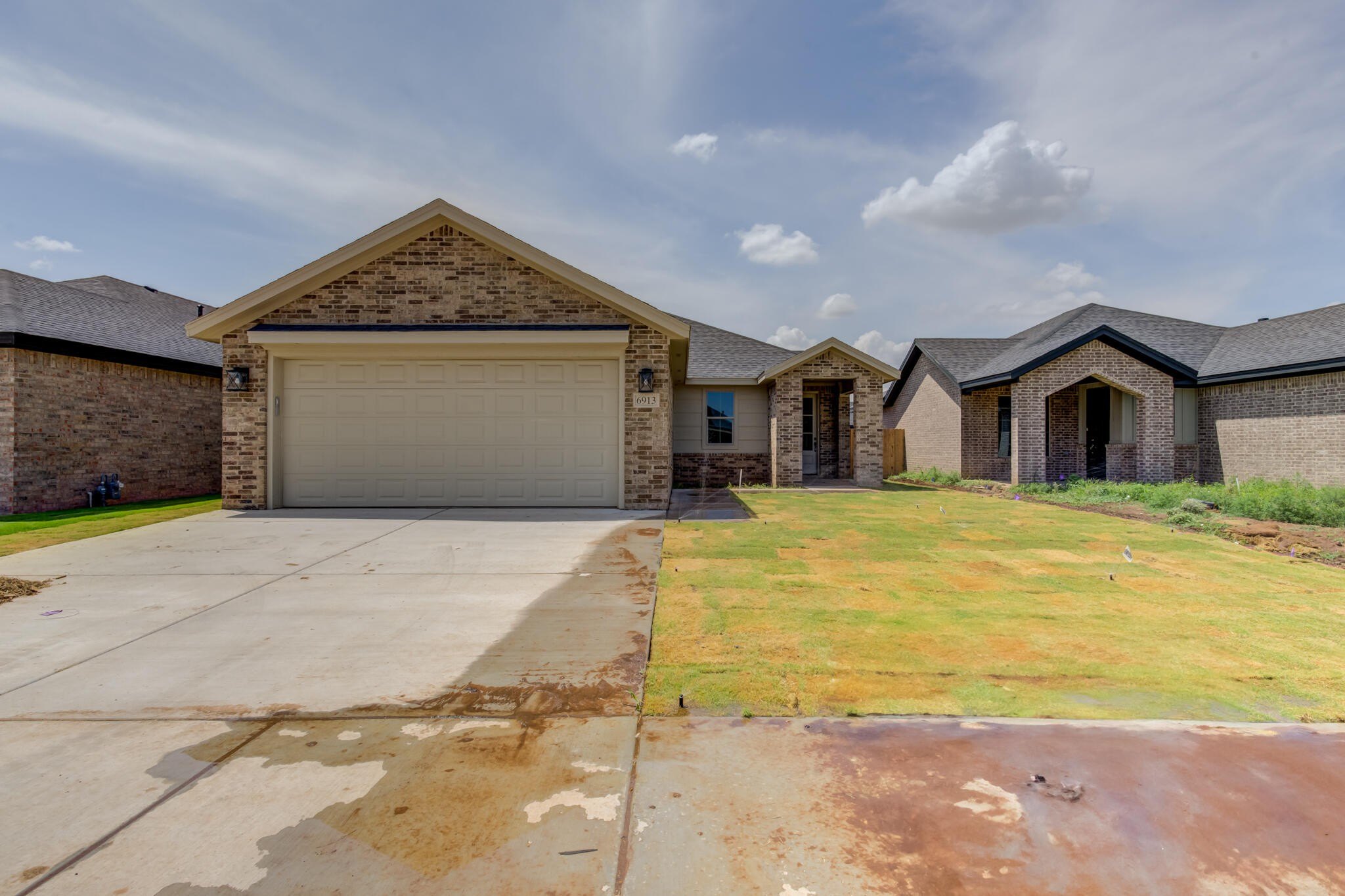 6913 13th Street, Lubbock, TX 79416, 3 Bedrooms Bedrooms, ,2 BathroomsBathrooms,Residential,For Sale,6913 13th Street,202556961