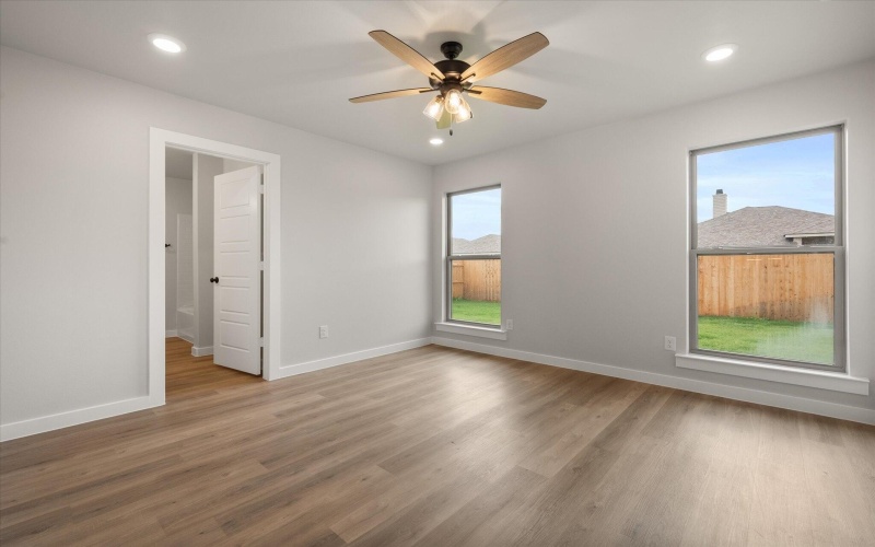 7005 12th Street, Lubbock, TX 79416, 4 Bedrooms Bedrooms, ,2 BathroomsBathrooms,Residential,For Sale,7005 12th Street,202556970