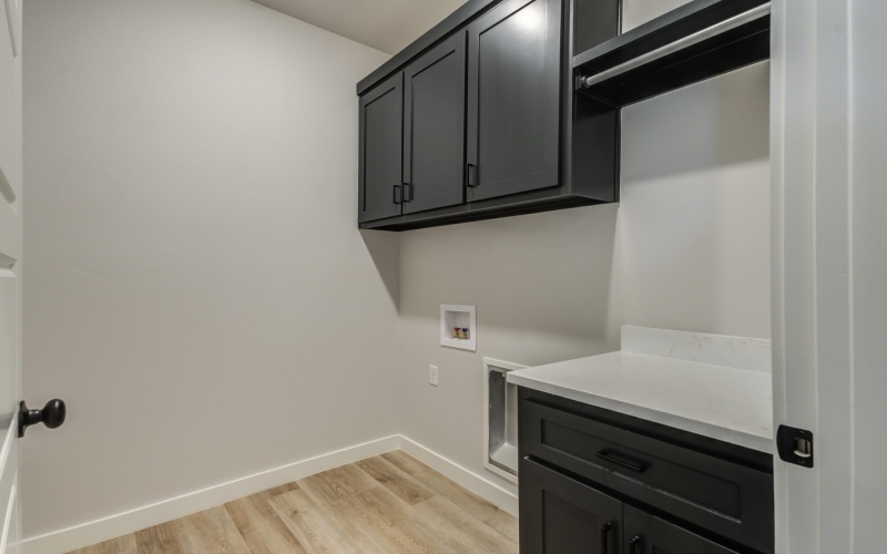 6914 13th Street, Lubbock, TX 79416, 3 Bedrooms Bedrooms, ,2 BathroomsBathrooms,Residential,For Sale,6914 13th Street,202556972