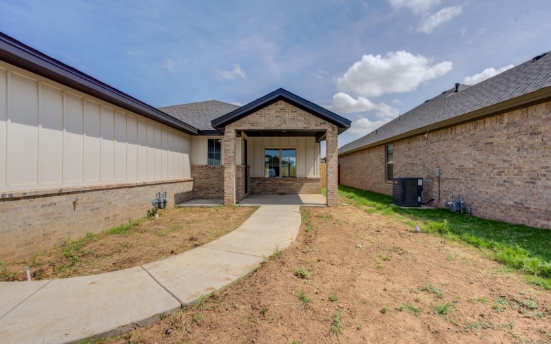 6914 13th Street, Lubbock, TX 79416, 3 Bedrooms Bedrooms, ,2 BathroomsBathrooms,Residential,For Sale,6914 13th Street,202556972