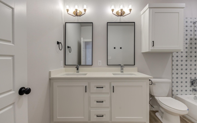 6914 13th Street, Lubbock, TX 79416, 3 Bedrooms Bedrooms, ,2 BathroomsBathrooms,Residential,For Sale,6914 13th Street,202556972