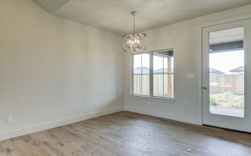 6915 13th Street, Lubbock, TX 79416, 3 Bedrooms Bedrooms, ,2 BathroomsBathrooms,Residential,For Sale,6915 13th Street,0,202556973