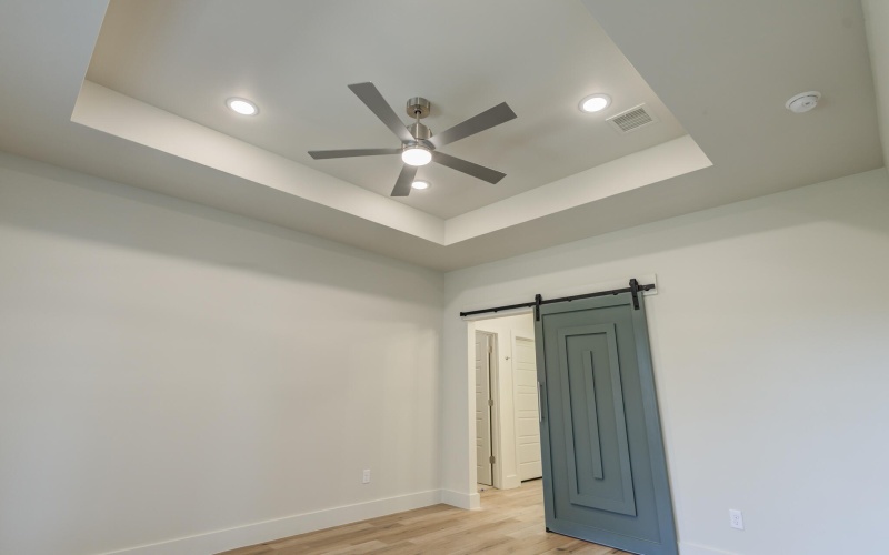 6915 13th Street, Lubbock, TX 79416, 3 Bedrooms Bedrooms, ,2 BathroomsBathrooms,Residential,For Sale,6915 13th Street,0,202556973