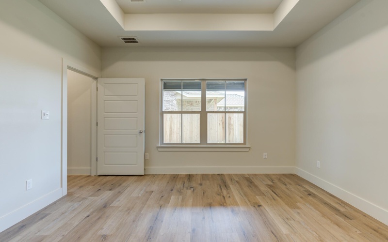 6915 13th Street, Lubbock, TX 79416, 3 Bedrooms Bedrooms, ,2 BathroomsBathrooms,Residential,For Sale,6915 13th Street,0,202556973