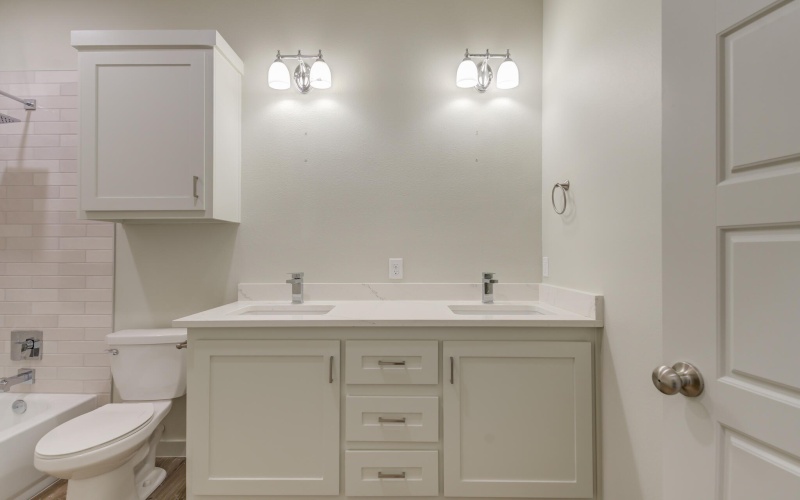 6915 13th Street, Lubbock, TX 79416, 3 Bedrooms Bedrooms, ,2 BathroomsBathrooms,Residential,For Sale,6915 13th Street,0,202556973