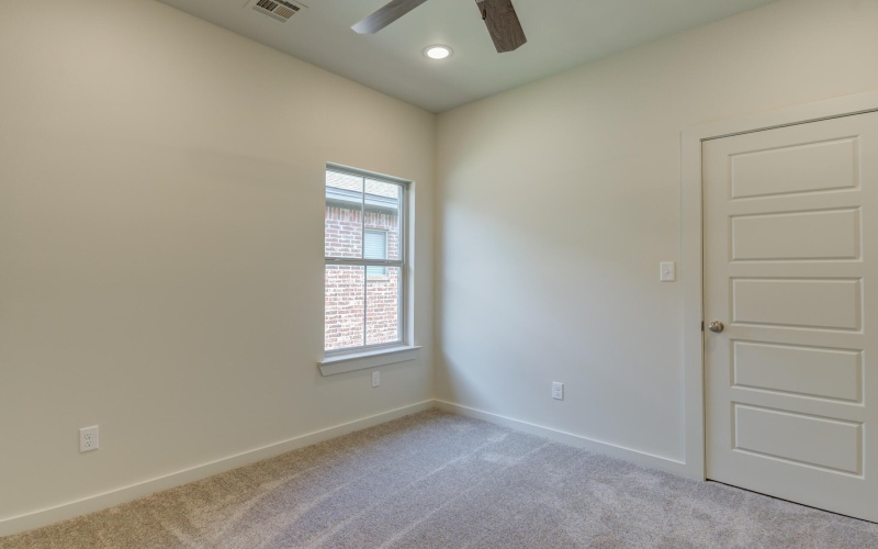 6915 13th Street, Lubbock, TX 79416, 3 Bedrooms Bedrooms, ,2 BathroomsBathrooms,Residential,For Sale,6915 13th Street,0,202556973