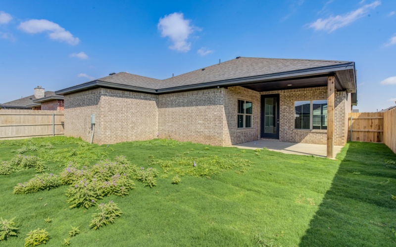 6915 13th Street, Lubbock, TX 79416, 3 Bedrooms Bedrooms, ,2 BathroomsBathrooms,Residential,For Sale,6915 13th Street,0,202556973