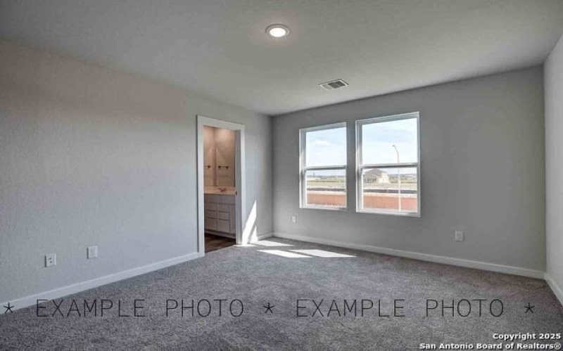 9994 Forestier Grn, San Antonio, TX 78221, 4 Habitaciones Habitaciones , ,2 BañosBaños,Residential,En Venta,9994 Forestier Grn,1879306