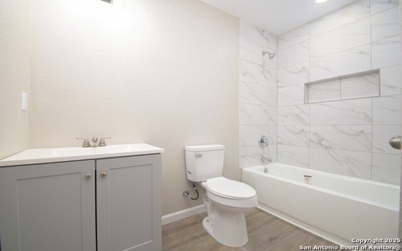 165 N San Felipe, San Antonio, TX 78237, 3 Bedrooms Bedrooms, ,2 BathroomsBathrooms,Residential,For Sale,165 N San Felipe,1879454