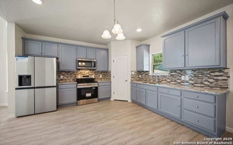 9322 Clamp, San Antonio, TX 78221, 3 Bedrooms Bedrooms, ,2 BathroomsBathrooms,Residential,For Sale,9322 Clamp,1879521